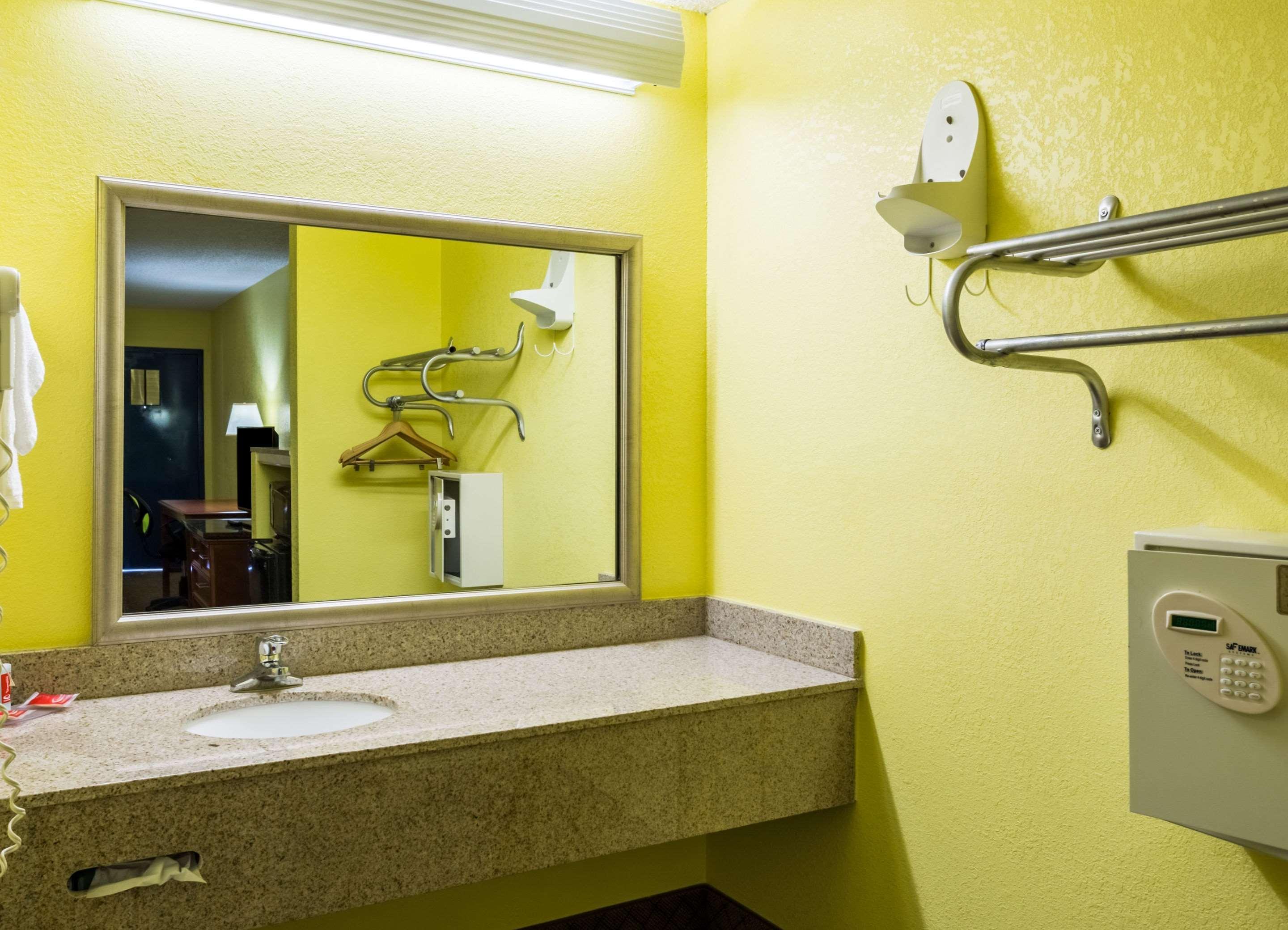 Econo Lodge Picayune Eksteriør bilde